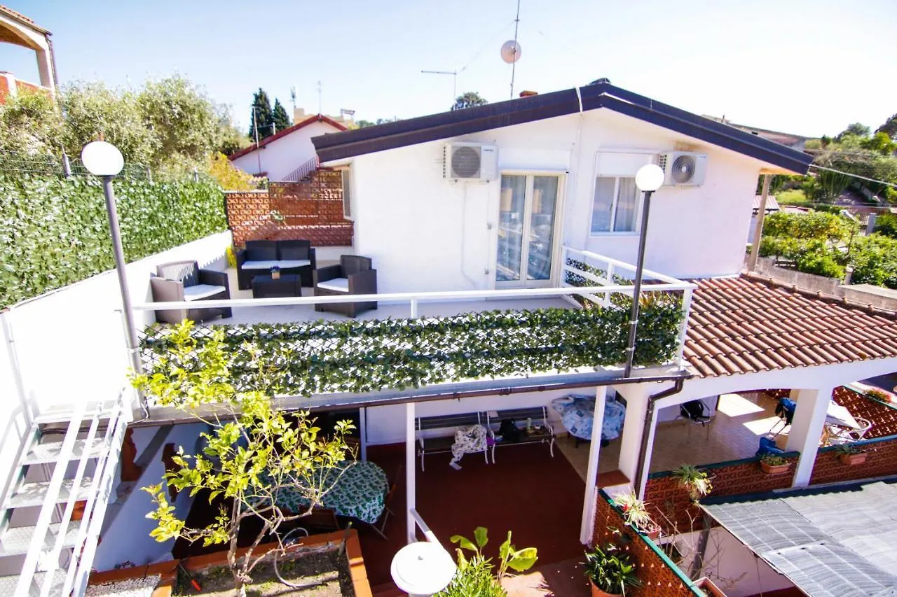 Vakantiehuis Villetta Sul Mare In Residence Brucoli